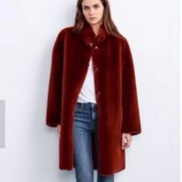 Velvet Graham & Spencer Mina Coat Reversible Faux Suede to Faux Fur Med NWOT Red - Picture 3 of 5
